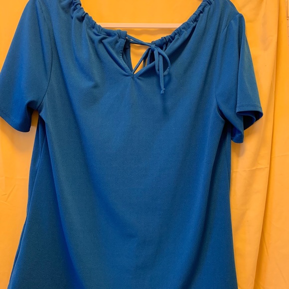 Worthinton top - Picture 3 of 6